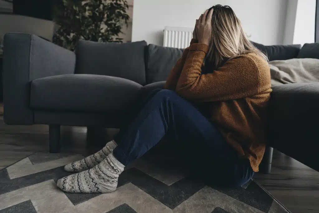 Hvordan flashbacks påvirker en person med posttraumatisk stresslidelse