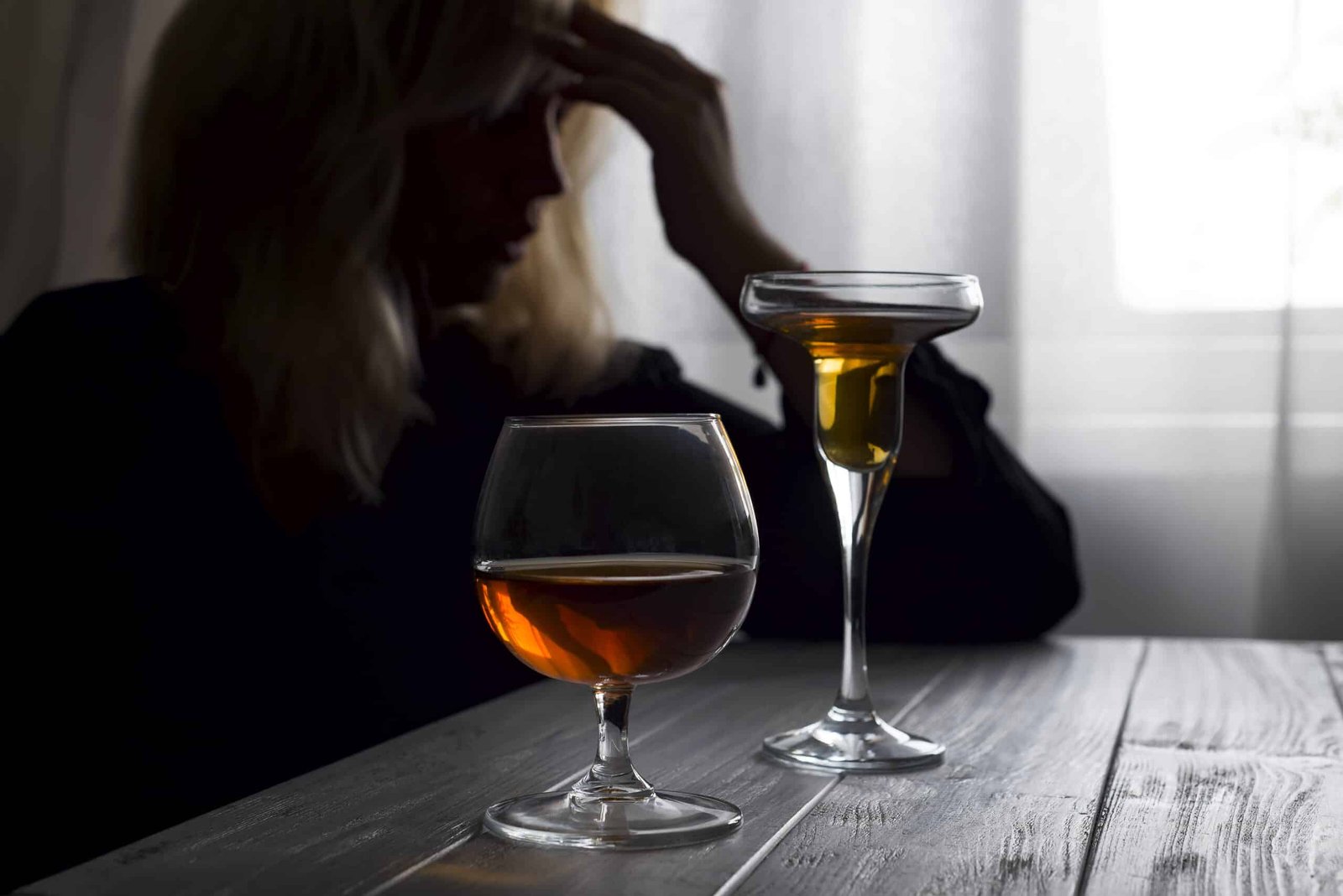 13 Symptomer på alkoholisme - er du eller noen du kjenner alkoholiker?